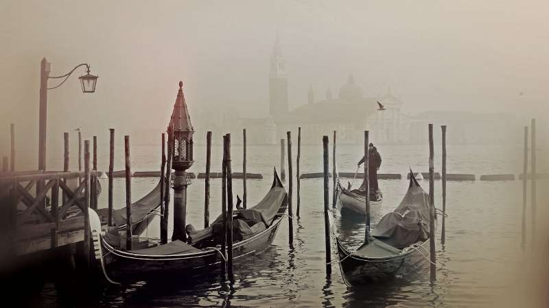 Benátky, Gondoly na kanálu Grande